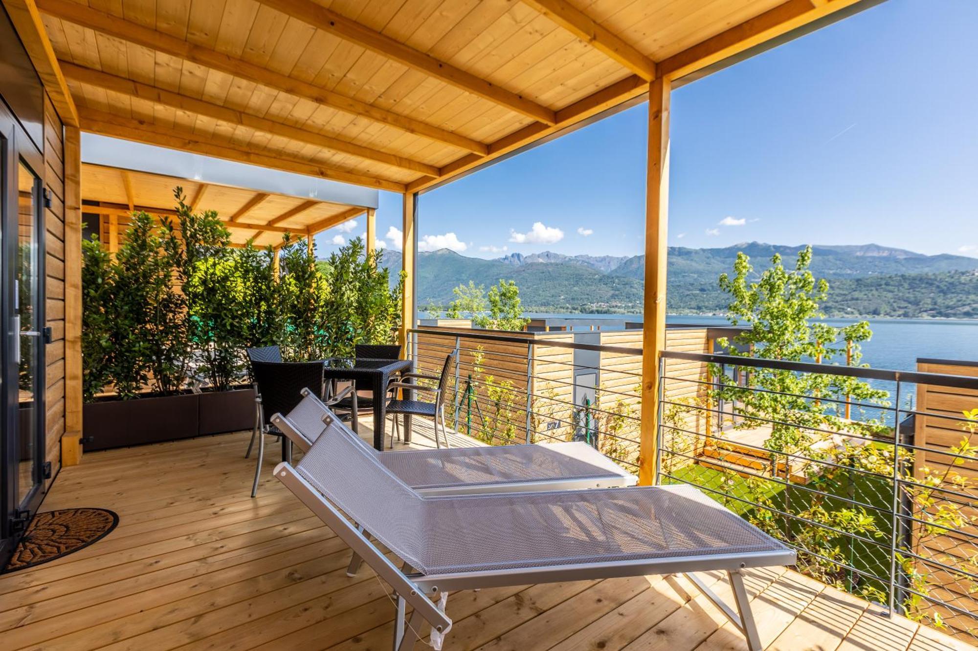 Lago Maggiore Bay Baveno Exterior photo