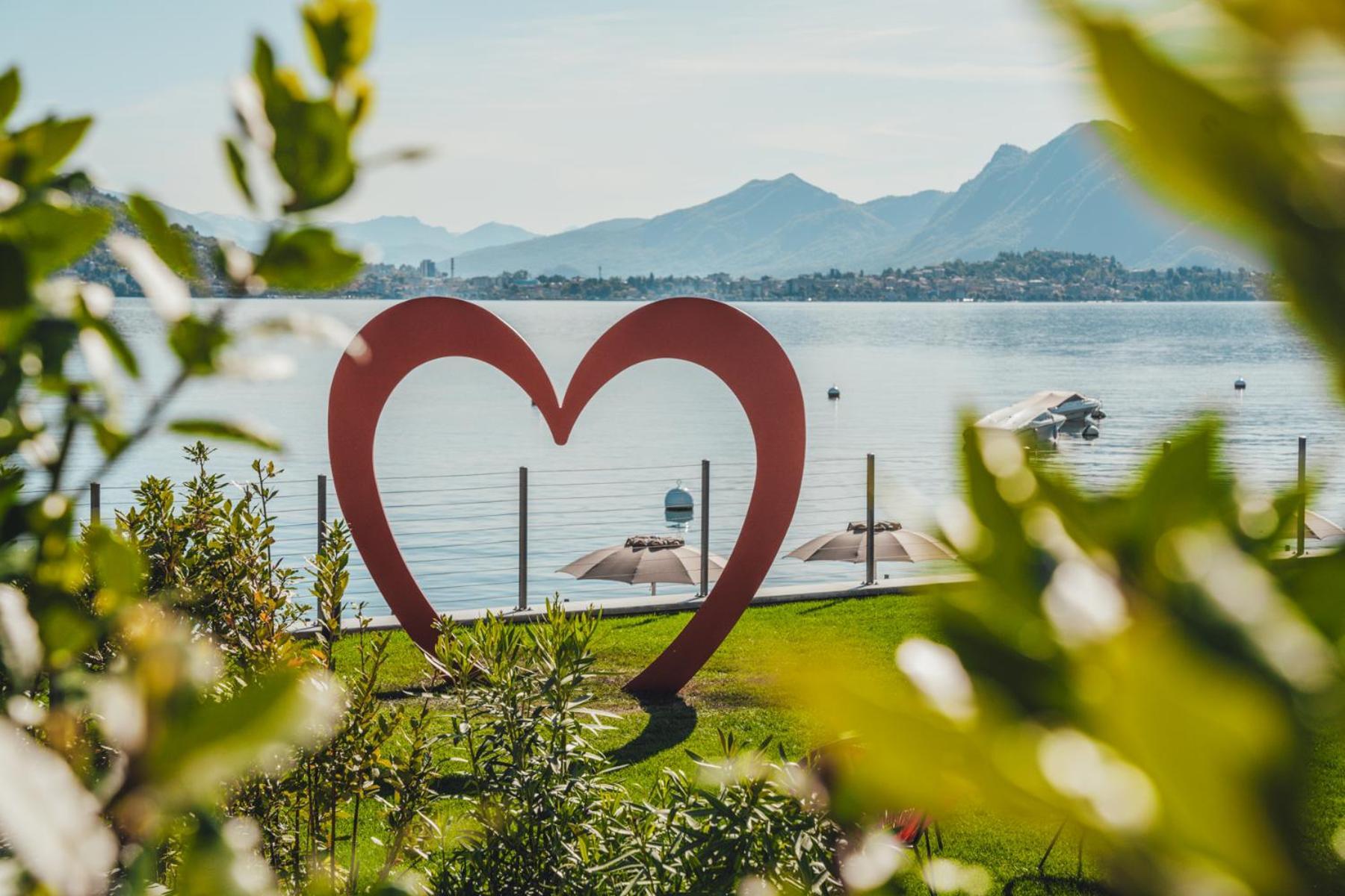 Lago Maggiore Bay Baveno Exterior photo